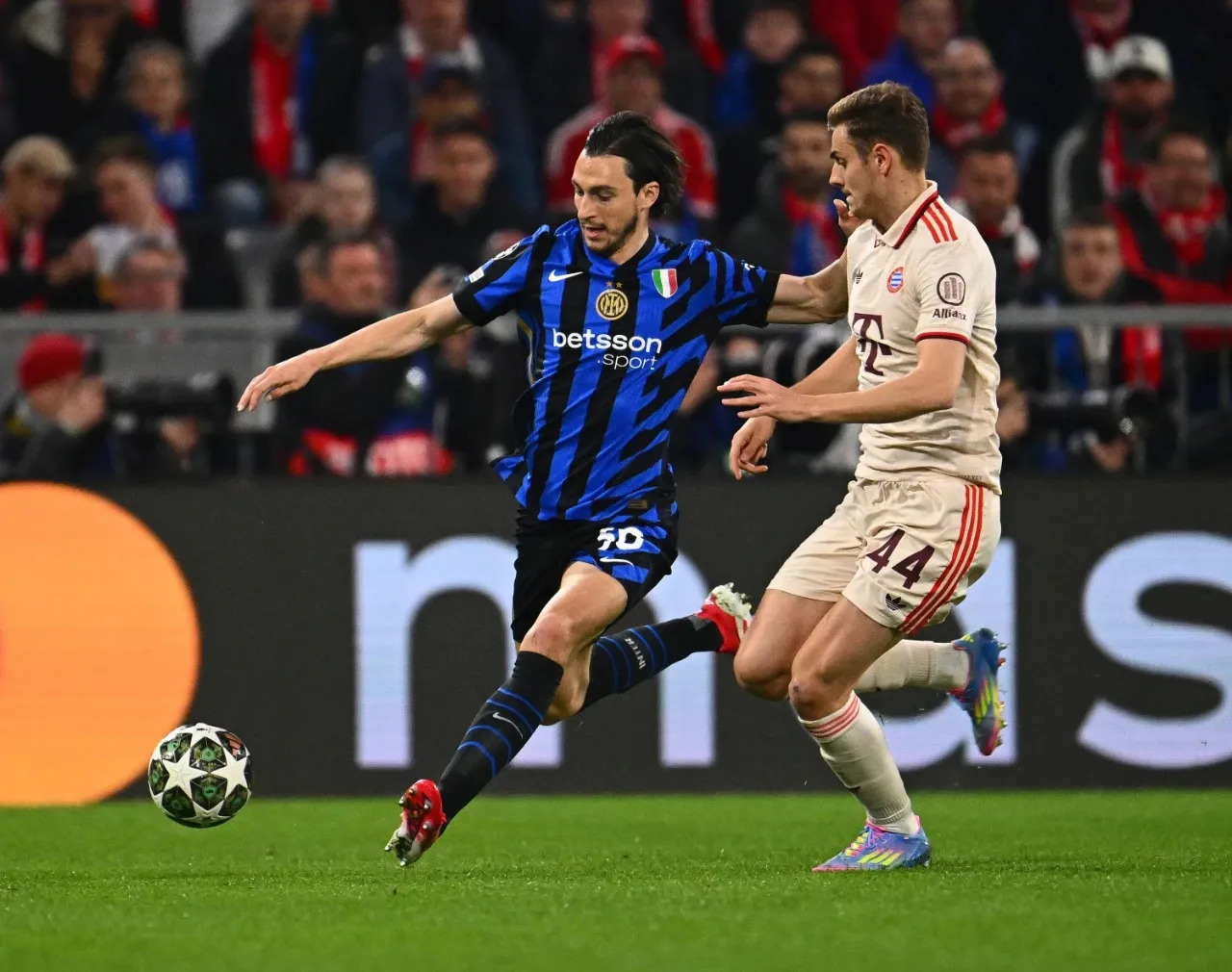 体育英超清晨再迎强敌，国际米兰造点机会，主帅态度：话题不断，年轻球员得到机会的简单介绍