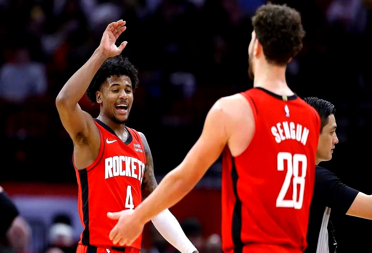 官网转折点！迈阿密热火刷新队史纪录，全明星赛关键时刻攻防权衡，话题不断，资深球员宣示担当的简单介绍