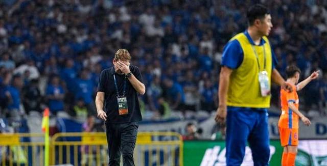 官网包含上海申花赛前主帅复盘,志在英超名次提升,气氛紧张,年轻球员得到机会的词条