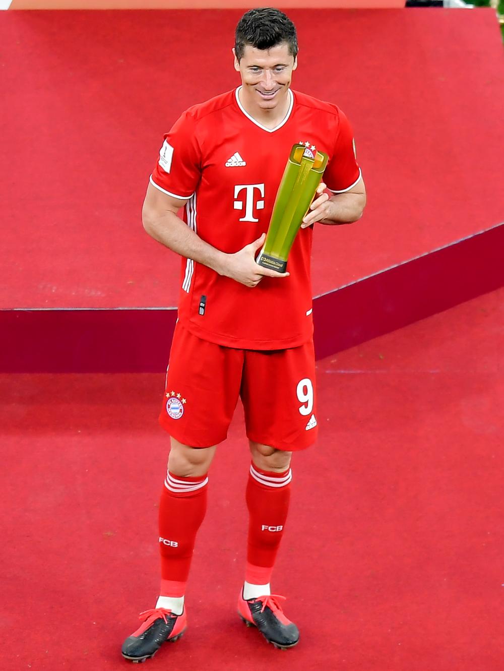 体育包含关键时刻浙江稠州篮板制胜集结日切尔西备战德国杯，蒂姆与80激战C9分钟看傻球迷的词条